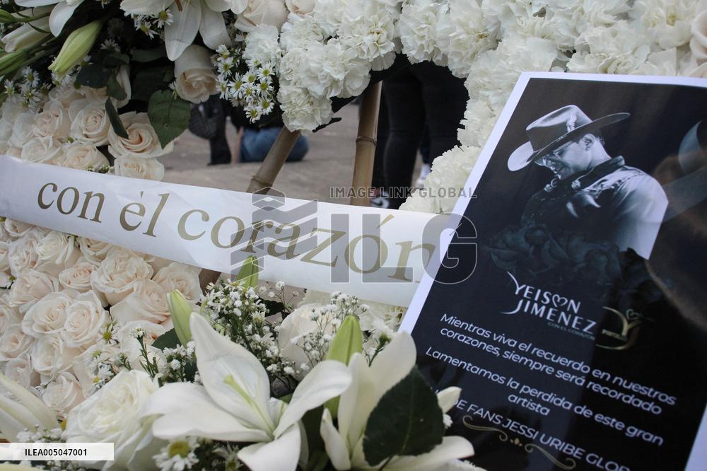 Fans Gather to Enter Yeison Jimenez Symbolic Funeral in Bogota