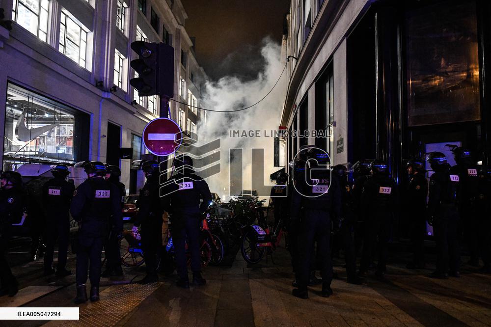 Morocco Victory Policing - Paris