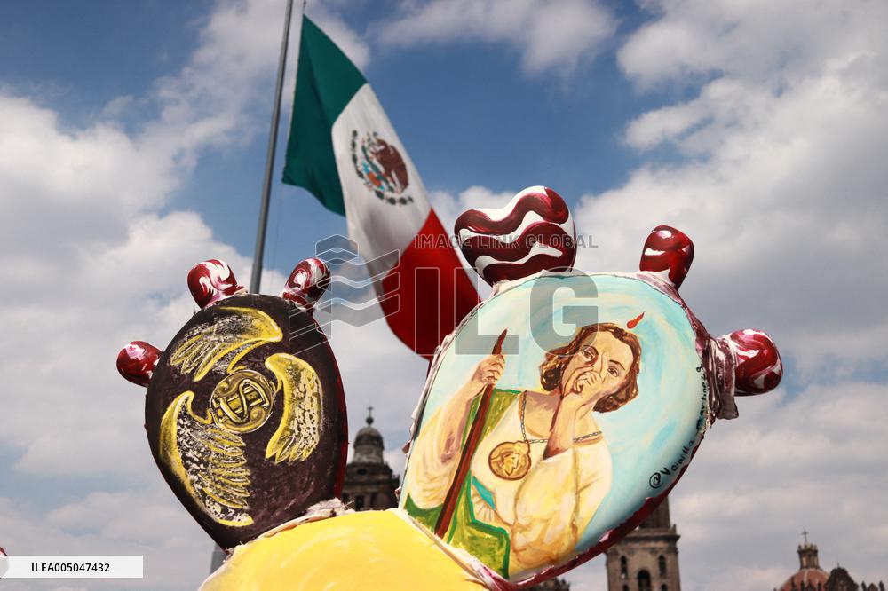 Nopalera Exhibition In Main Square Zocalo - Mexico City