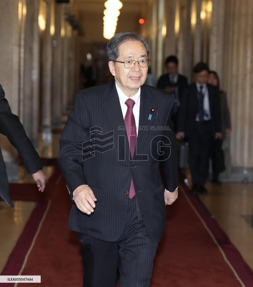 Japan's main opposition CDPJ, Komeito to form new party