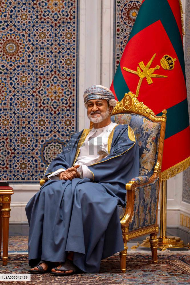 Sultan of Oman Receives Giorgia Meloni - Muscat