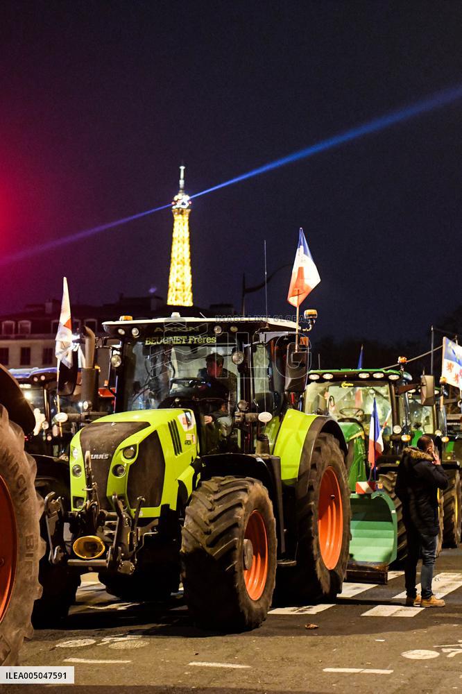 FNSEA Farmers Protest At National Assembly - Paris