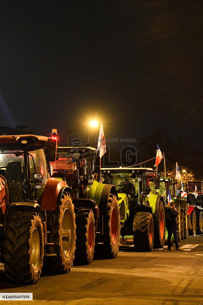 FNSEA Farmers Protest At National Assembly - Paris
