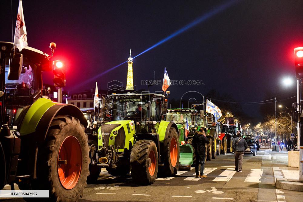 FNSEA Farmers Protest At National Assembly - Paris