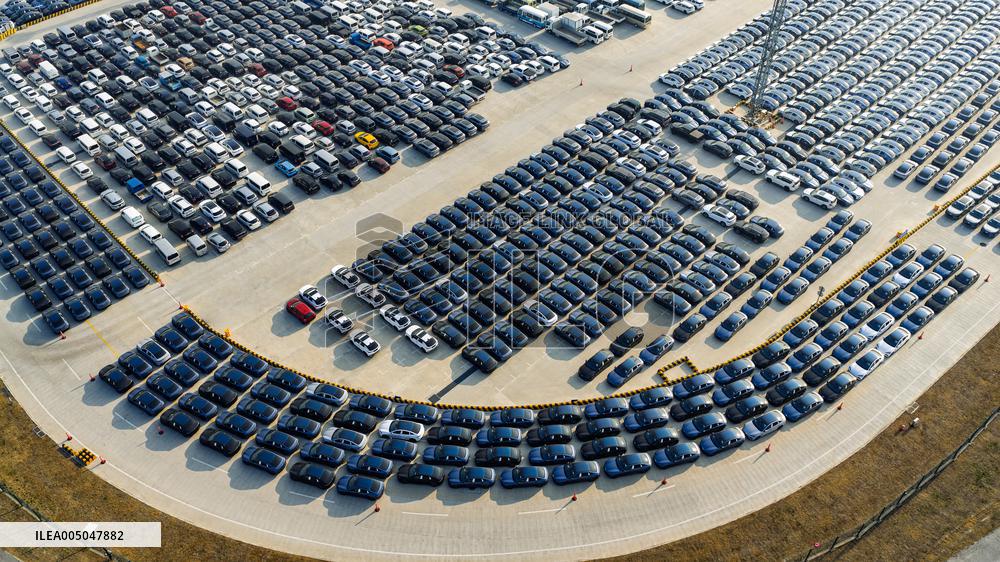 Suzhou Port Vehicles Export