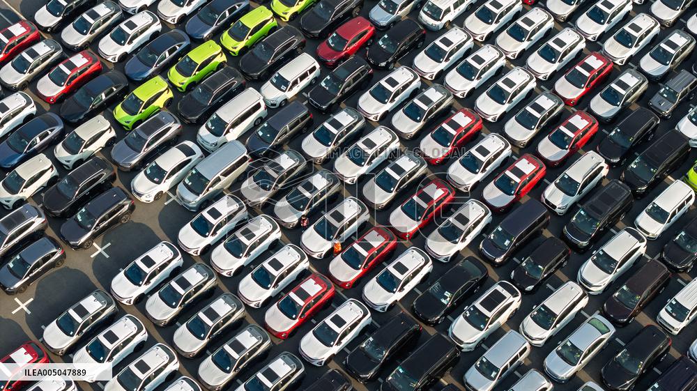 Suzhou Port Vehicles Export