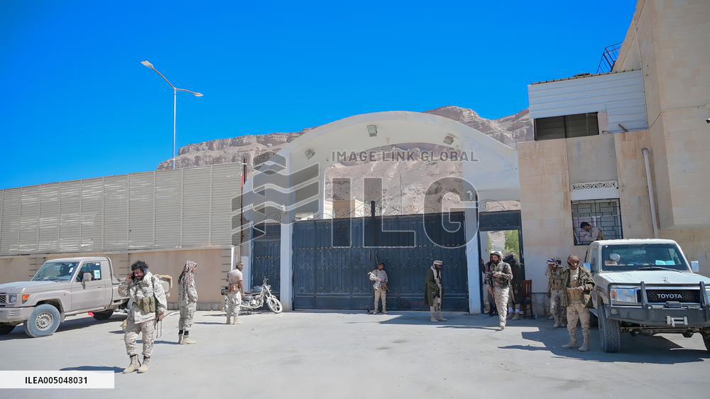 Conflict Between Yemeni Forces and STC - Yemen