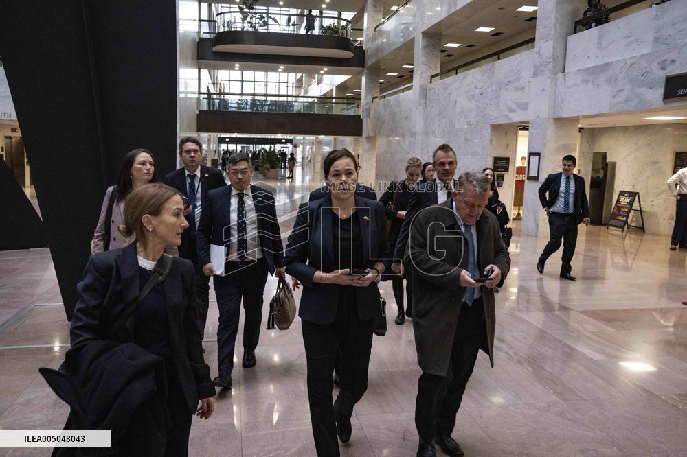 Danish and Greenland Officials Meet US Senators on Capitol Hill