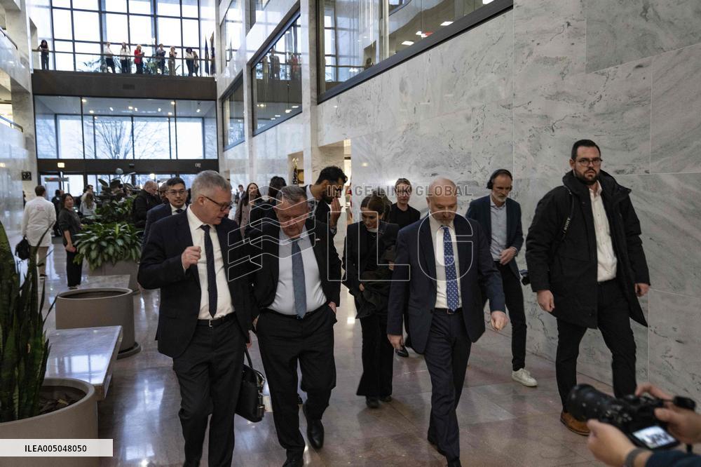 Danish and Greenland Officials Meet US Senators on Capitol Hill