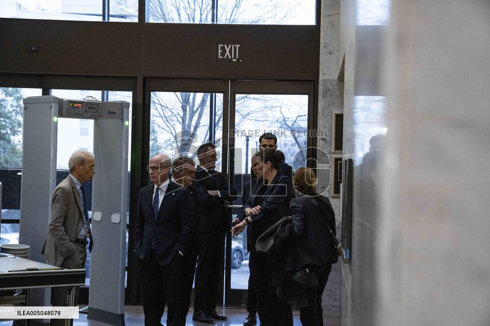 Danish and Greenland Officials Meet US Senators on Capitol Hill