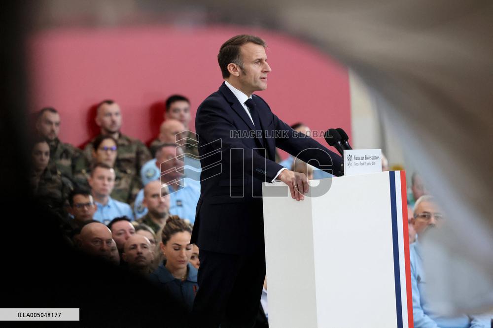 President Macron Presents His Wishes to The Armies - Istres