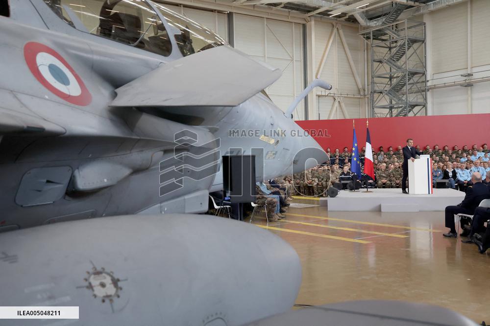 President Macron Presents His Wishes to The Armies - Istres