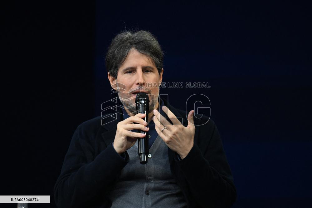 Le Figaro Celebrates 200 Years of History - Paris