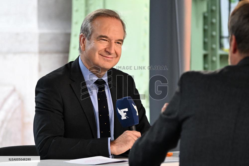 Le Figaro Celebrates 200 Years of History - Paris