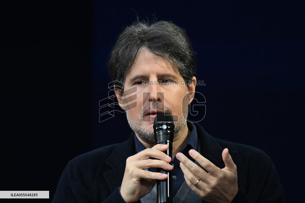 Le Figaro Celebrates 200 Years of History - Paris