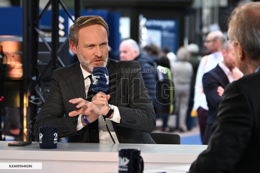 Le Figaro Celebrates 200 Years of History - Paris