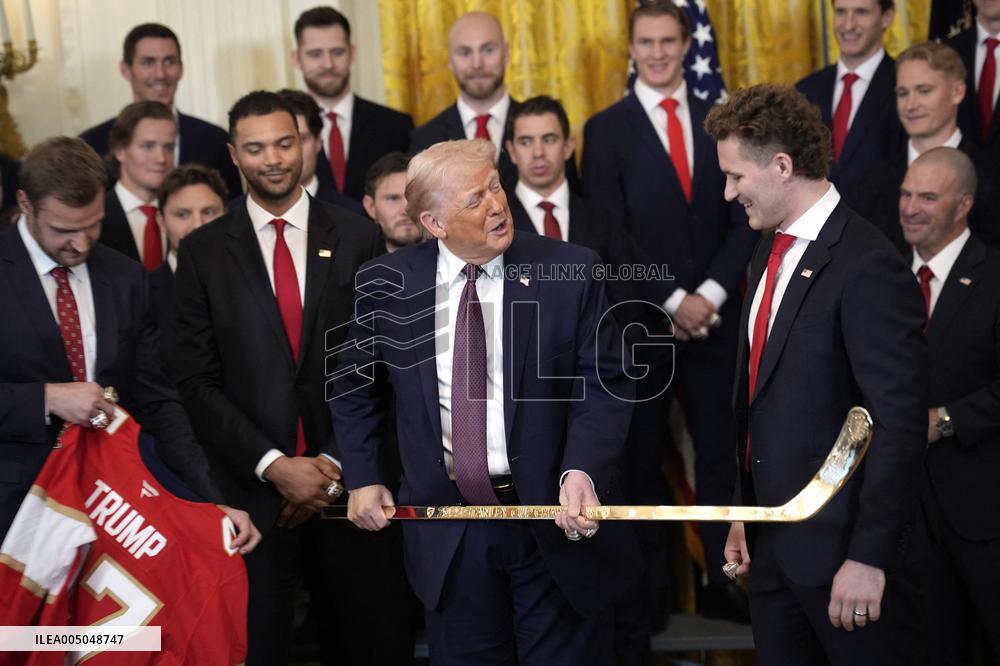 Donald Trump welcomes The Florida Panthers - Washington