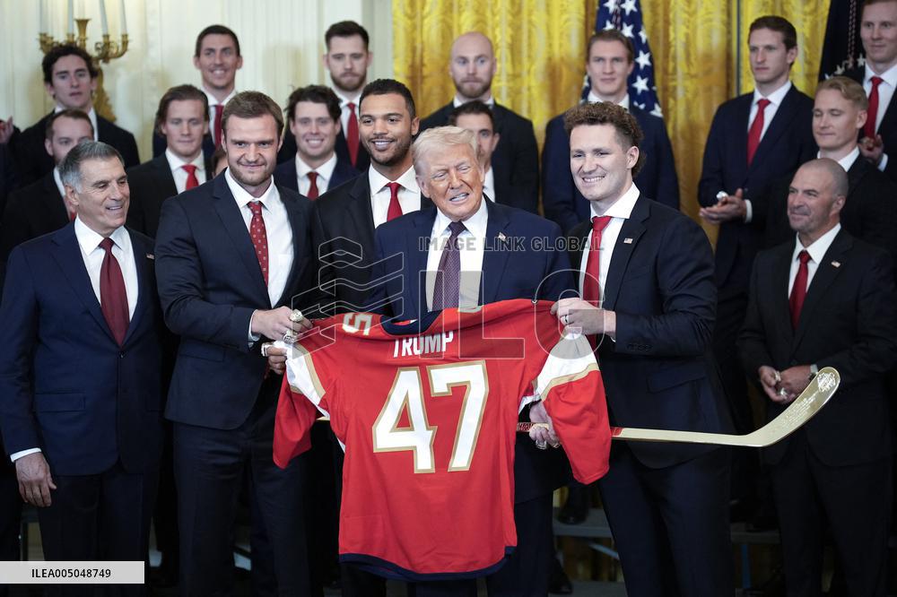 Donald Trump welcomes The Florida Panthers - Washington