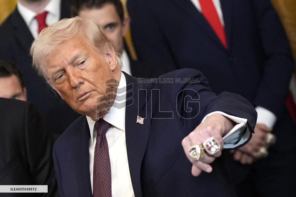 Donald Trump welcomes The Florida Panthers - Washington