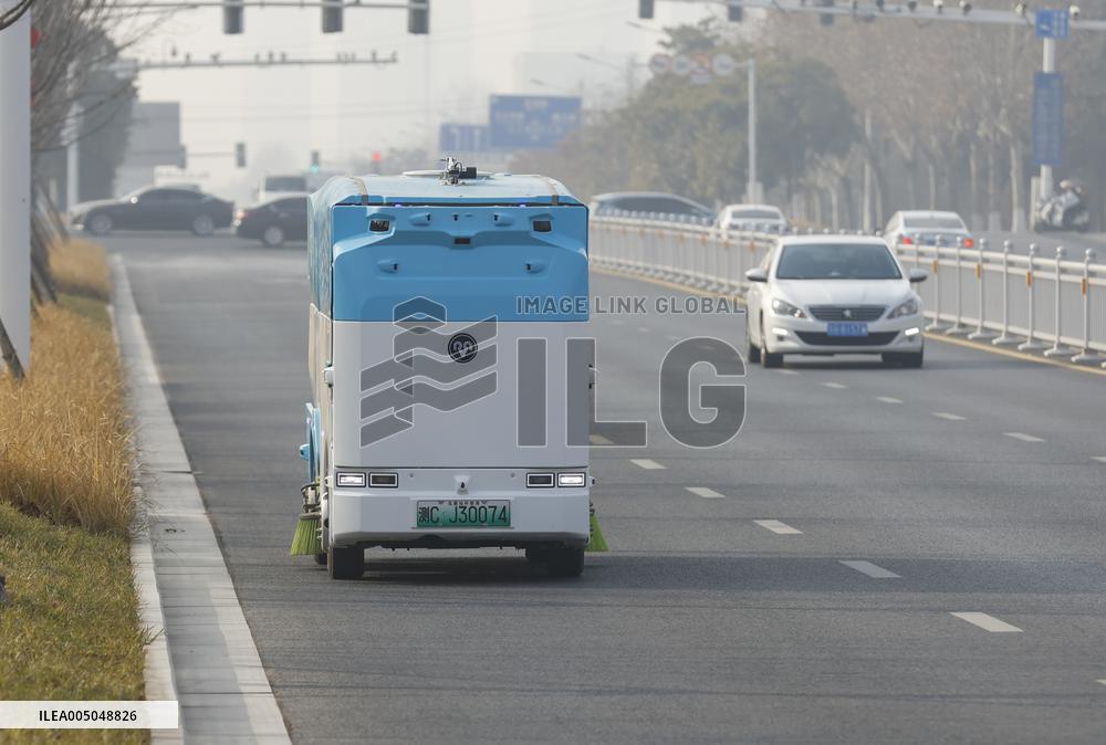 Washing And Sweeping Integrated Unmanned Vehicle