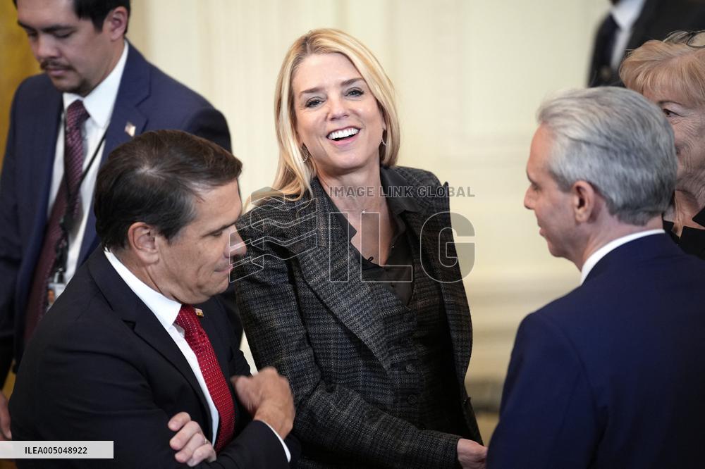 Donald Trump welcomes The Florida Panthers - Washington