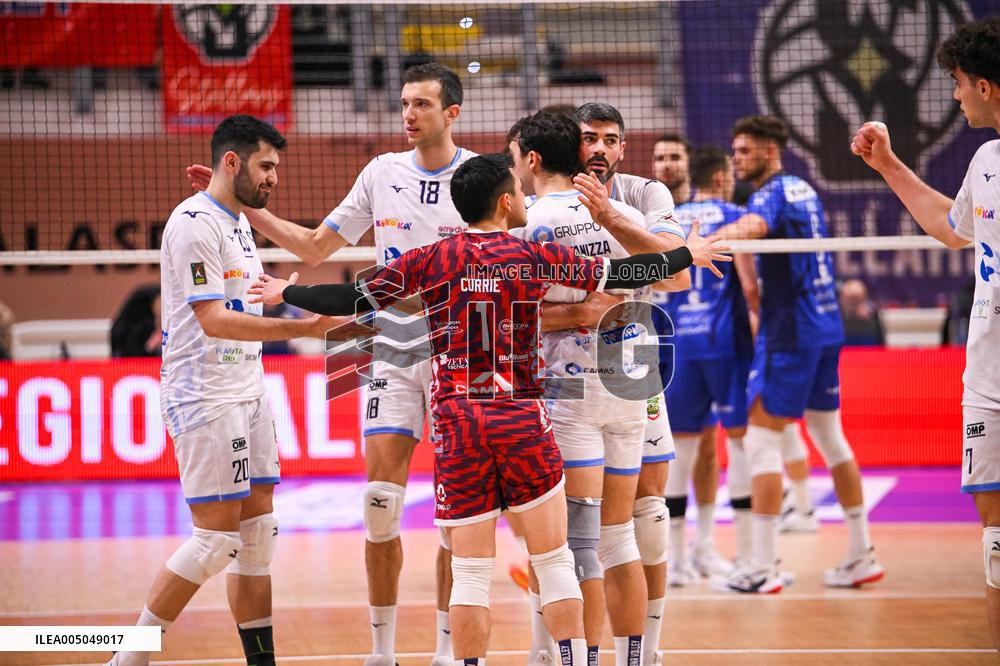 VOLLEY - Superlega Serie A - Cisterna Volley vs Vero Volley Monza 3-1 (25-22, 25-23,18-25, 25-22)