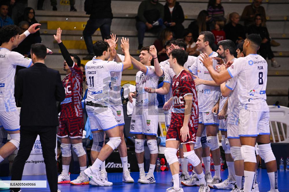 VOLLEY - Superlega Serie A - Cisterna Volley vs Vero Volley Monza 3-1 (25-22, 25-23,18-25, 25-22)