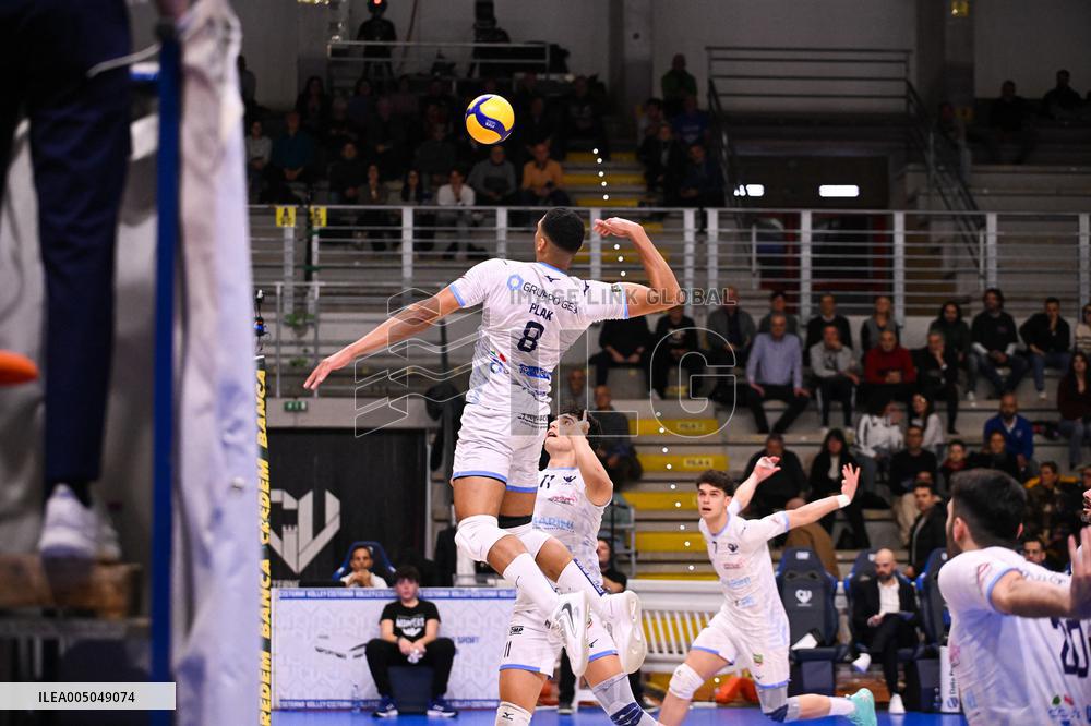 VOLLEY - Superlega Serie A - Cisterna Volley vs Vero Volley Monza 3-1 (25-22, 25-23,18-25, 25-22)