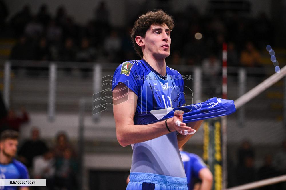 VOLLEY - Superlega Serie A - Cisterna Volley vs Vero Volley Monza 3-1 (25-22, 25-23,18-25, 25-22)