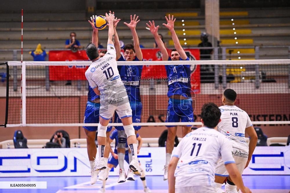 VOLLEY - Superlega Serie A - Cisterna Volley vs Vero Volley Monza 3-1 (25-22, 25-23,18-25, 25-22)
