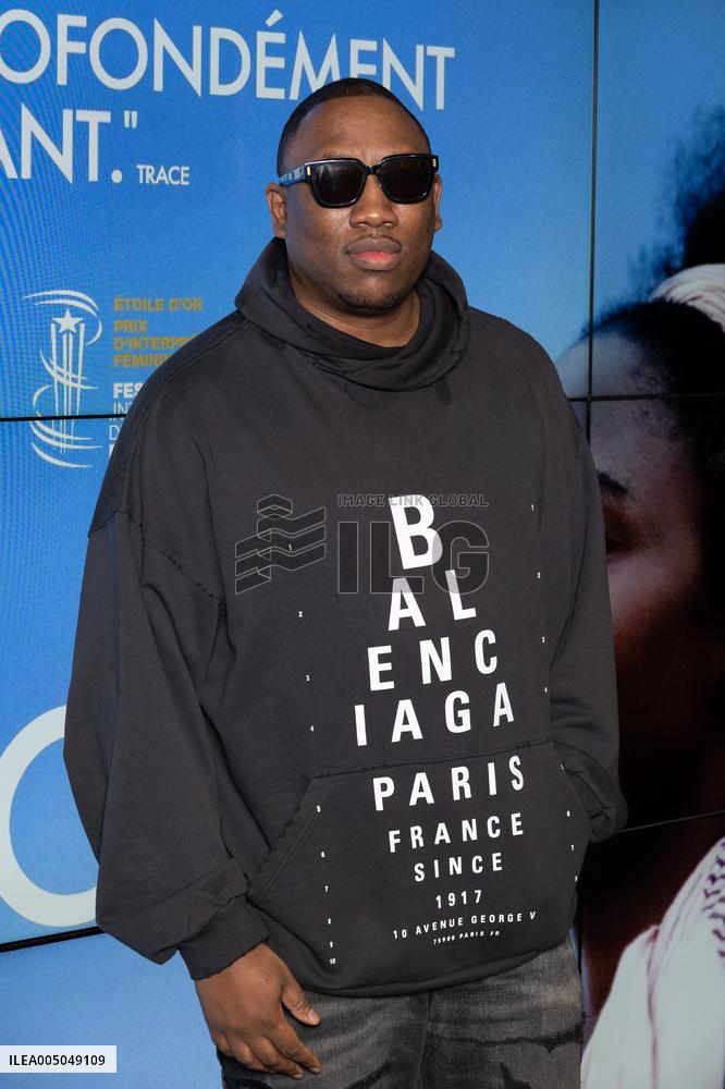 Promis Le Ciel Paris Film Premiere