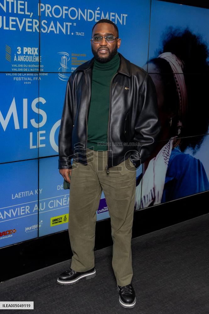 Promis Le Ciel Paris Film Premiere