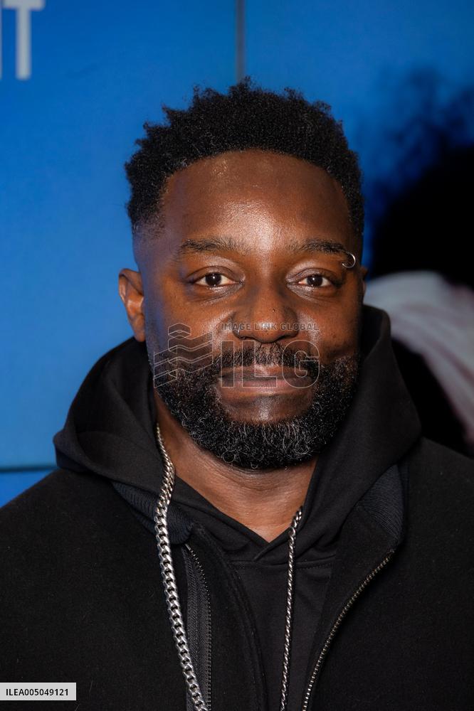 Promis Le Ciel Paris Film Premiere