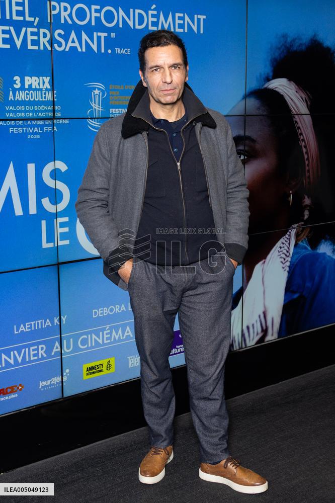 Promis Le Ciel Paris Film Premiere