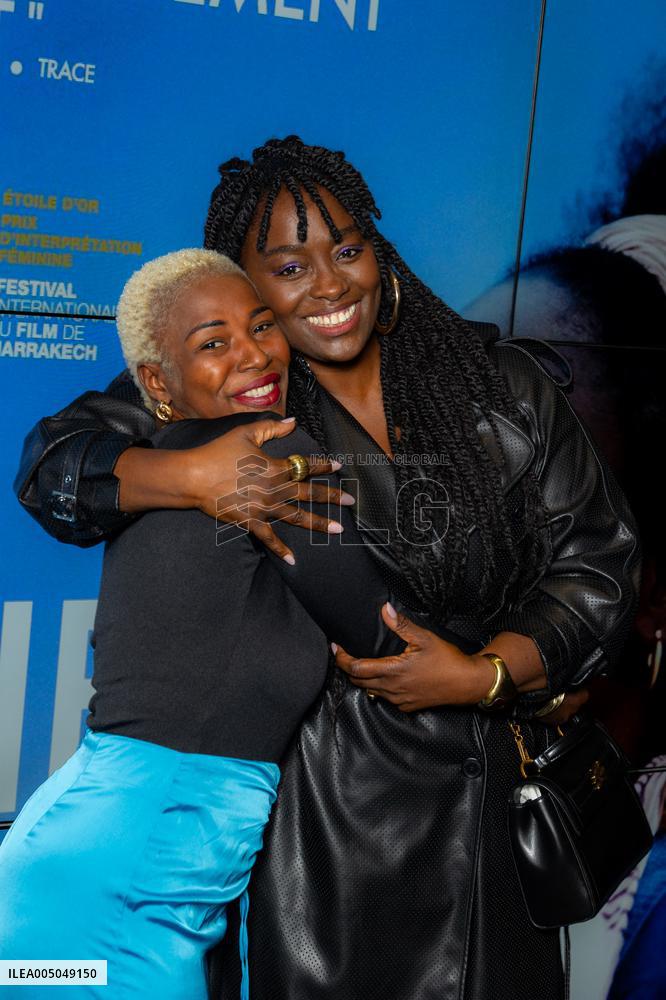 Promis Le Ciel Paris Film Premiere