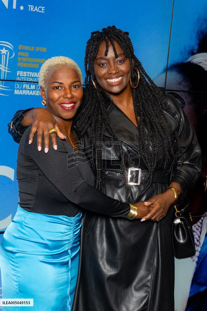 Promis Le Ciel Paris Film Premiere