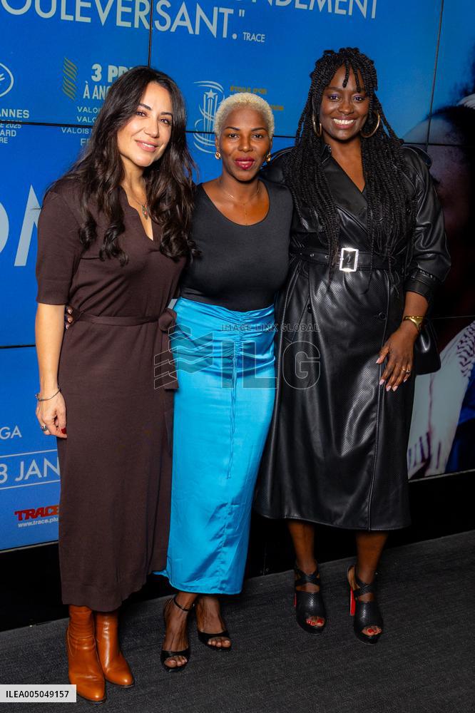 Promis Le Ciel Paris Film Premiere