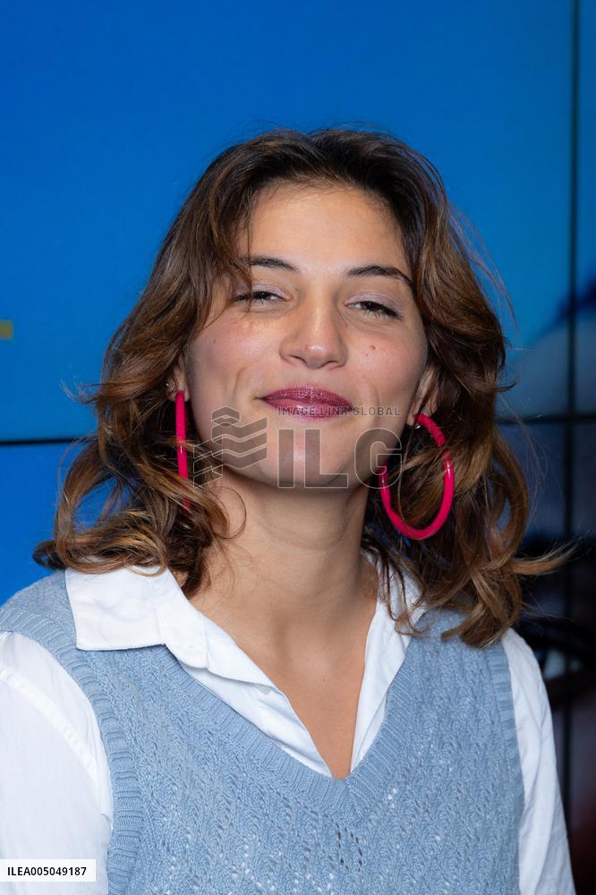 Promis Le Ciel Paris Film Premiere