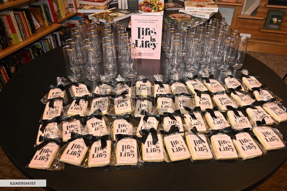 Sarah Shahi book signing