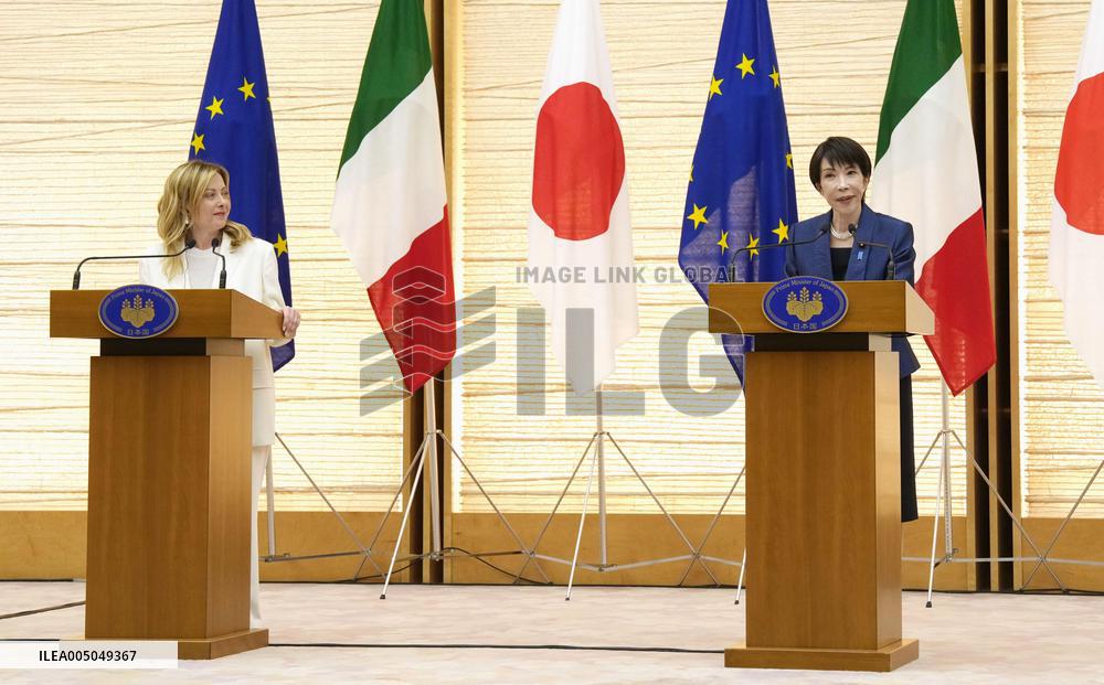 Japan-Italy talks in Tokyo