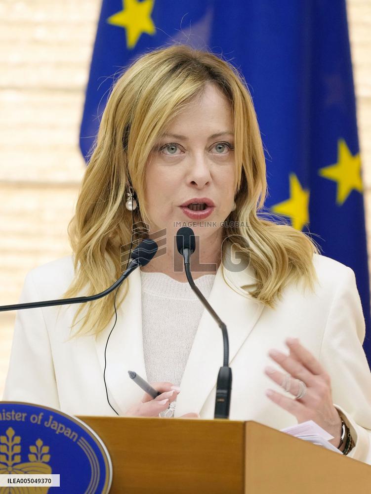 Japan-Italy talks in Tokyo