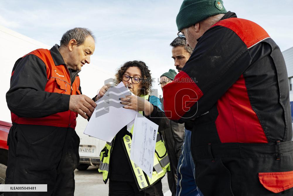 Blockade of Power Stations and Control of Shipments - Montauban