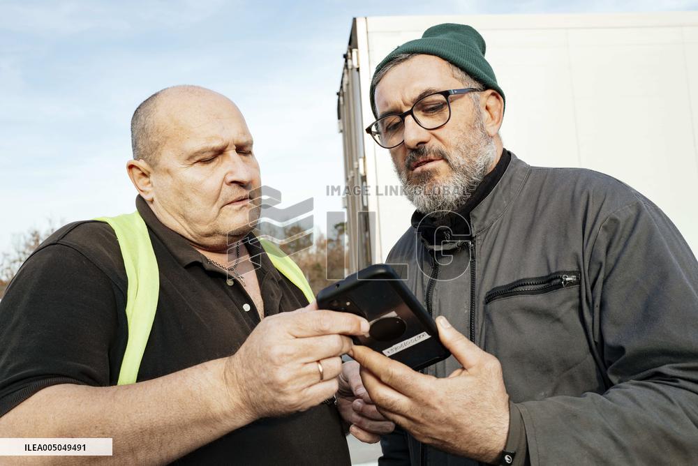 Blockade of Power Stations and Control of Shipments - Montauban