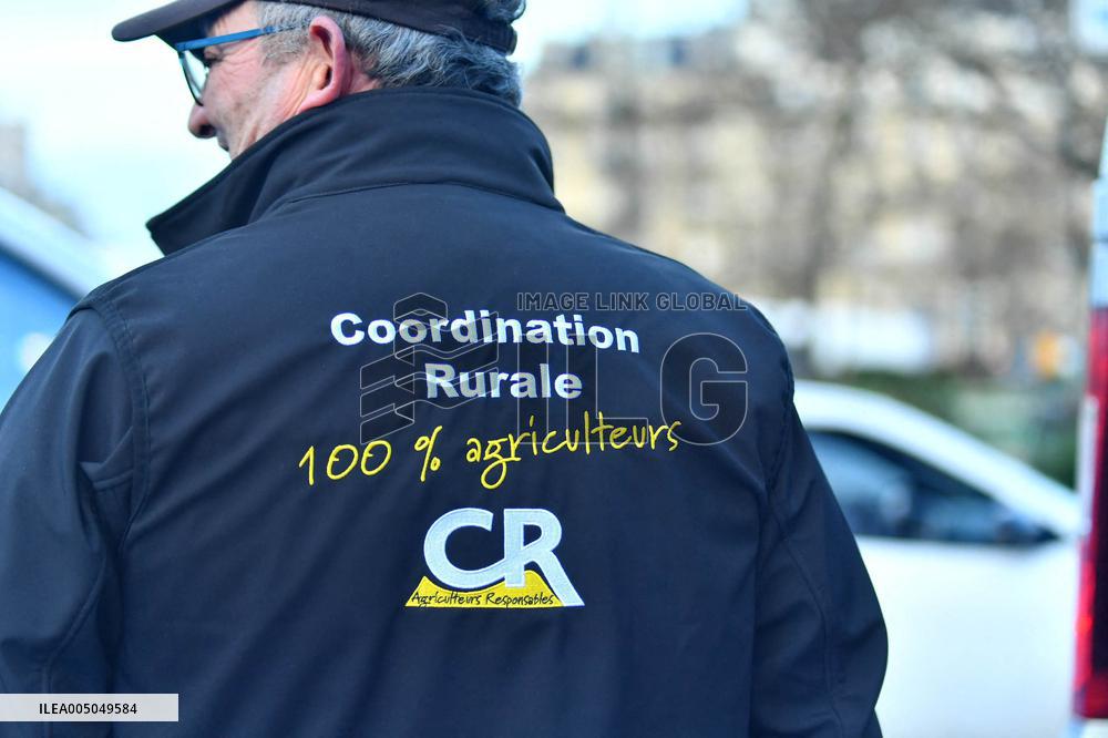Operation Promotes Fair Trade Milk In Paris - France