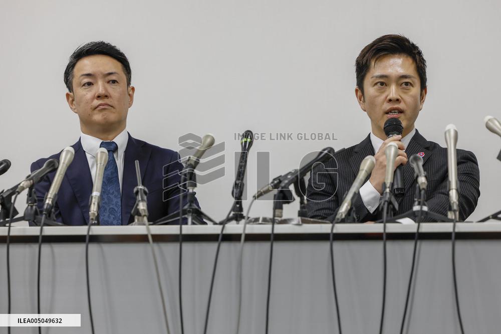 Osaka governor, mayor announce twin elections
