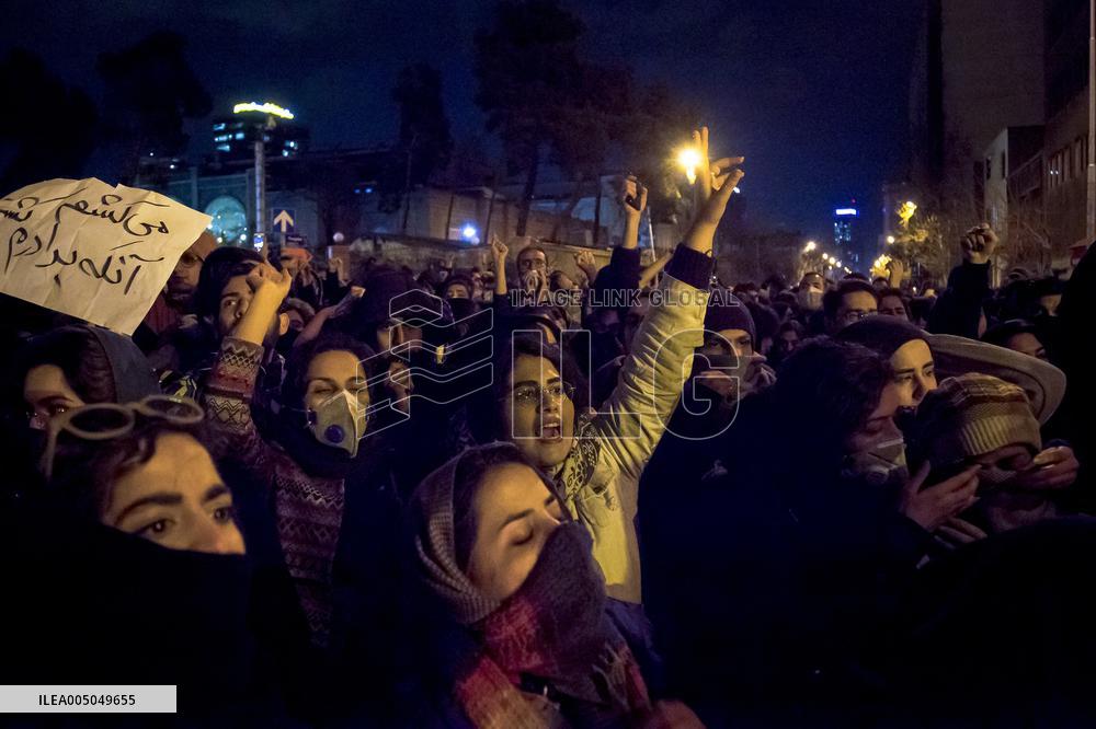Tehran Students Rally for Plane Crash Victims - Iran