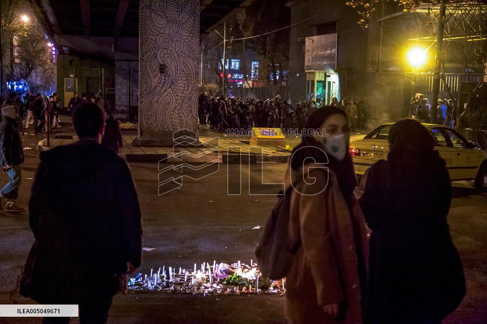 Tehran Students Rally for Plane Crash Victims - Iran