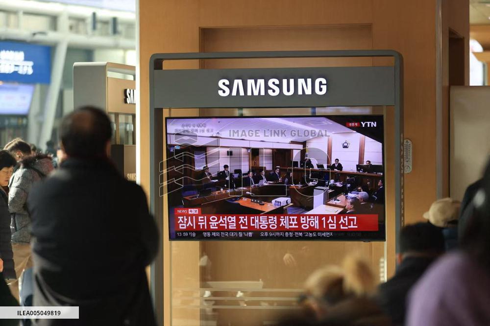 Yoon Sentenced to 5 Years in Prison on Arrest Obstruction Charges