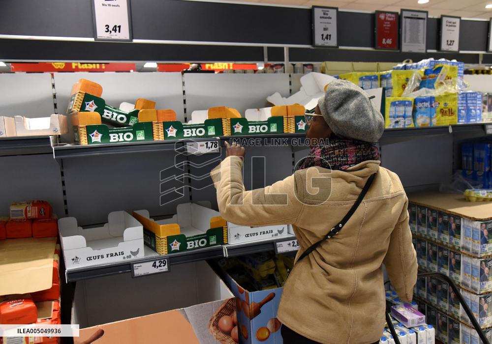 Illustration - Egg Shortages In Supermarkets - Paris