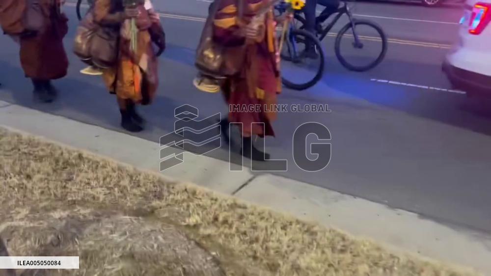 US: Buddhist Monks Reach North Carolina During 2,300-Mile Peace Walk to Washington